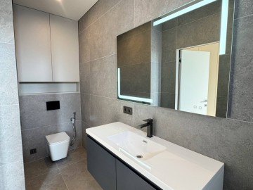2-х комнатная квартира, 140м², Str Ialoveni photo
