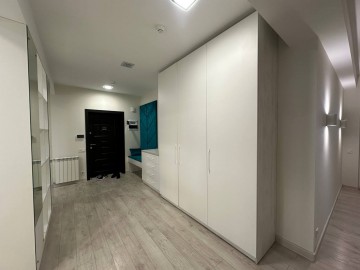 Apartament cu 2 camere, 94m², Mihai Sadoveanu 7722 photo