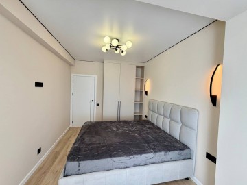 2-х комнатная квартира, 70м², Burebista photo