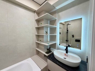 Apartament cu 2 camere, 70m², Burebista photo