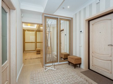 Apartament cu 2 camere, 75m², Vîrnav photo