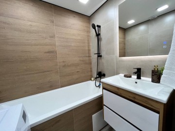 Apartament cu 2 camere, 50m², P.Zadnipru 7755 photo