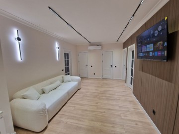 Apartament cu 3 camere, 113m², 1Mai photo