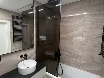 Apartament cu 2 camere, 76m², Buiucani, Василе Лупу 7758 photo