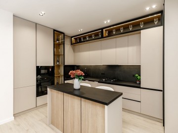 3-х комнатная квартира, 106м², V.Lupu photo