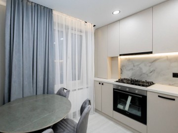 Apartament cu 1 cameră, 35m², Kiev photo