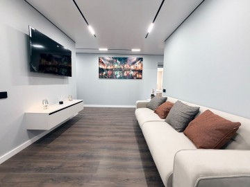 2-х комнатная квартира, 60м², str. Academiei photo