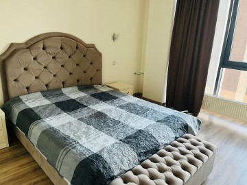 Chirie-Apartament cu 2 camere, 64m², str.Lev Tolstoi photo