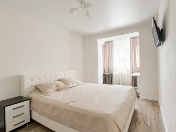 3-х комнатная квартира, Riscani 76м², Московский пр-т photo