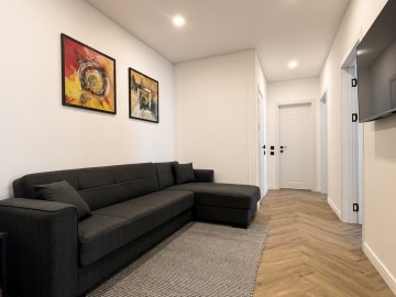 Apartament cu 2 camere, 73m², Buiucani, Vasile Lupu photo