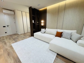 Apartament cu 2 camere, Buiucani 69m², str. Vasile Lupu photo