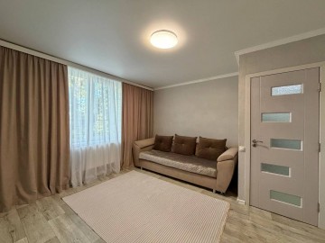 Малосемейка, 28м², Lex căci ski photo