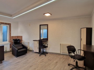 Универсальное, 20м², Ул.Киевская photo