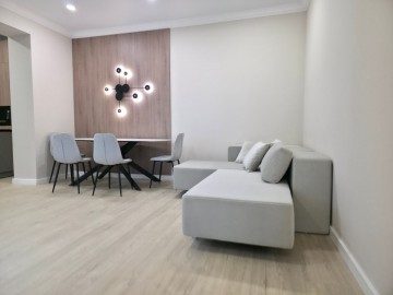 Apartament cu 2 camere, 64m², Bacioi.str.Independentii photo